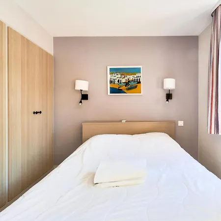 La Pinede - Maeva - Bord De 2 Pieces + Coin 6 Personnes - Prestige Mae-7691 * Hyères