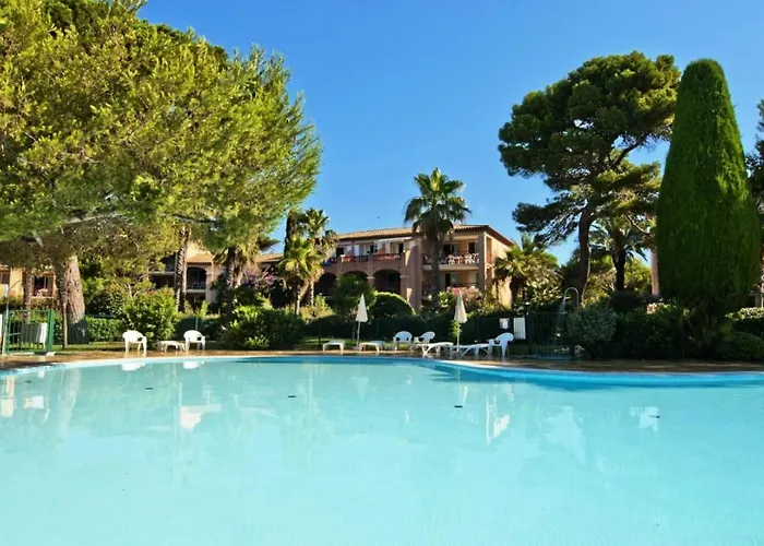 La Pinede - Maeva - Bord De 2 Pieces + Coin 6 Personnes - Prestige Mae-7691 *