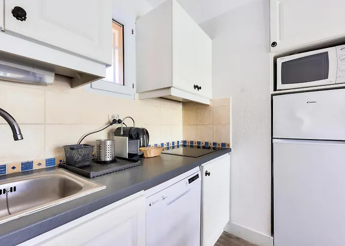 Appartement La Pinede - Maeva - Bord De 2 Pieces + Coin 6 Personnes - Prestige Mae-7691